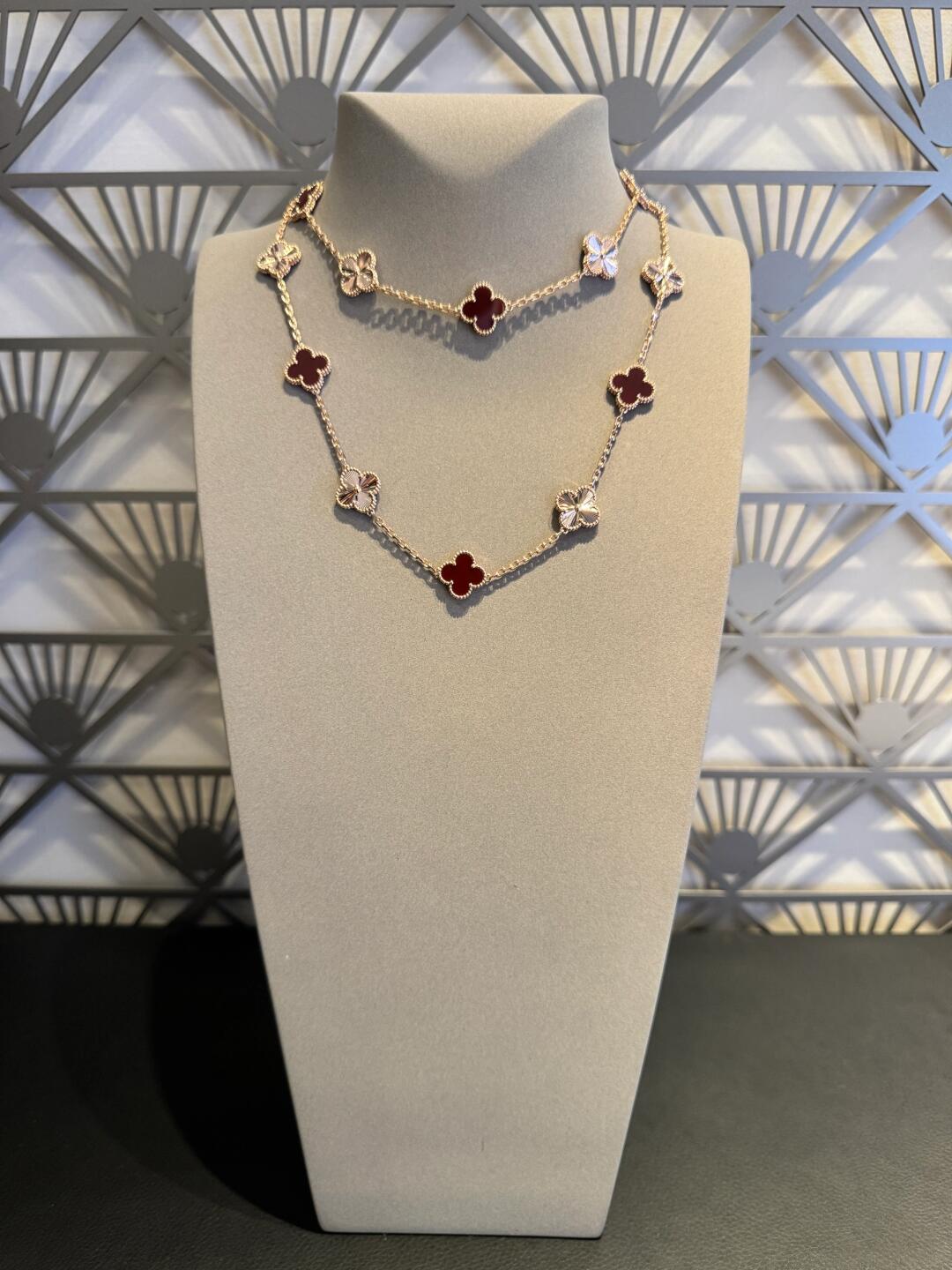 [OAKJURI Jewelry]CLOVER 20 MOTIFS LASER CARNELIAN NECKLACE