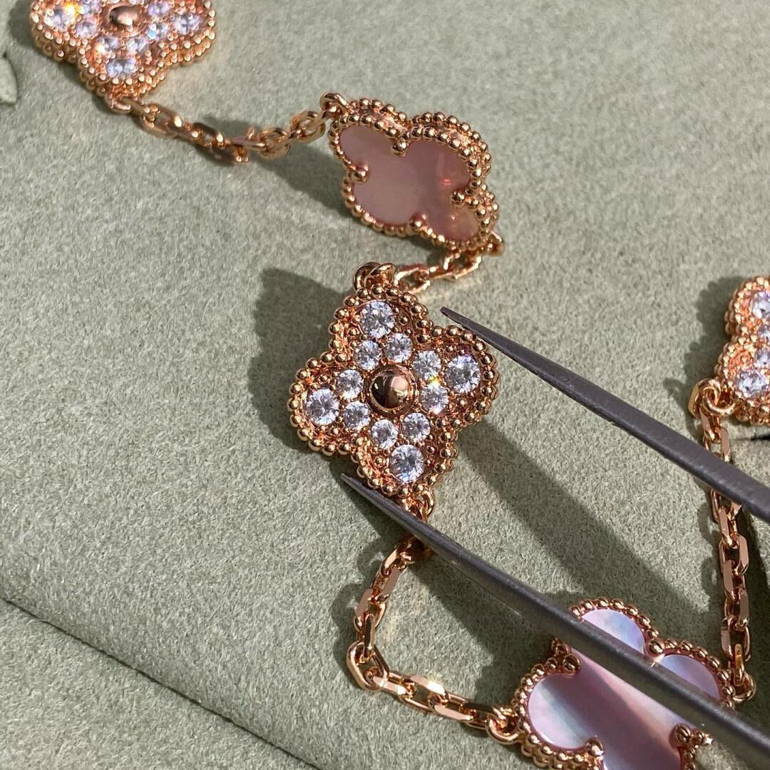 [OAKJURI Jewelry]CLOVER 10 MOTIFS DIAMOND PINK MOP NECKLACE
