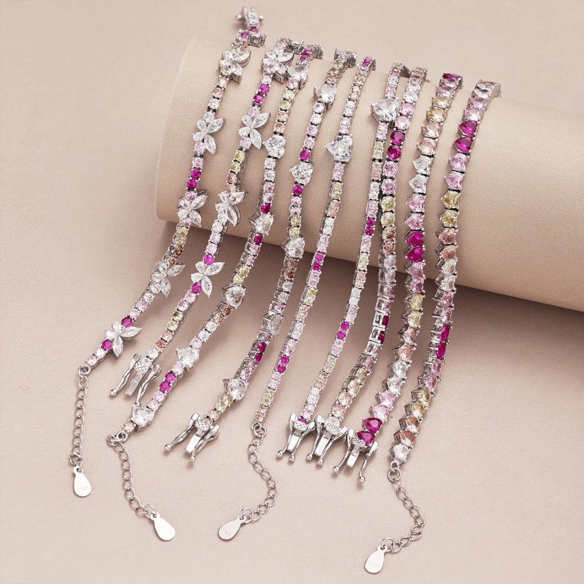 [Lumi Jewellery]Ornate Colorful Butterfly Shape Round Cut Daily Bracelet