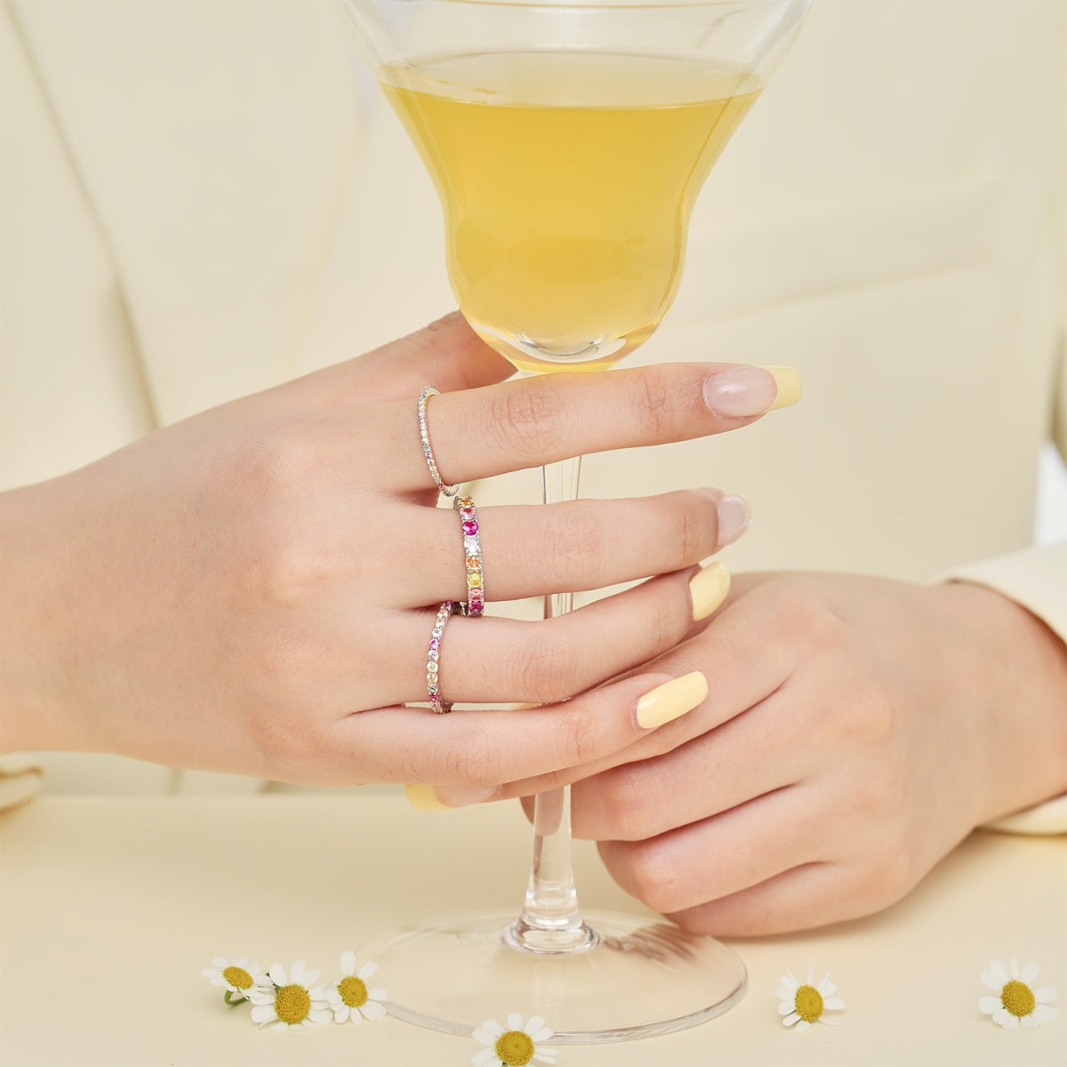 [Lumi Jewellery]Dazzling Lustrous Round Cut Tennis Ring