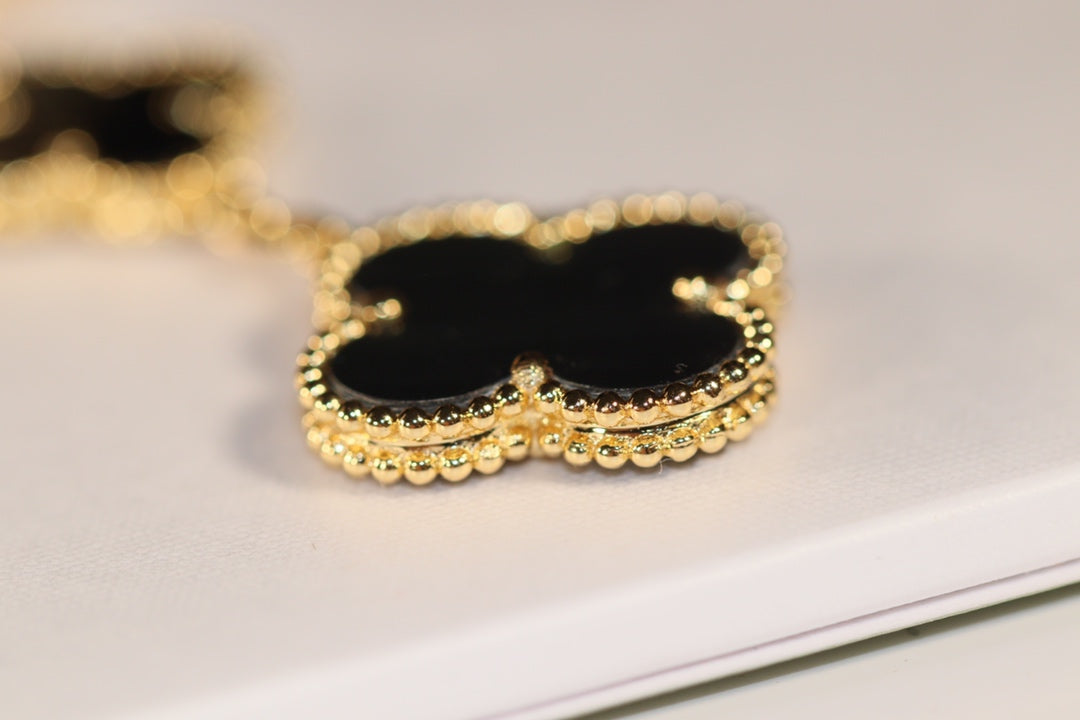 [OAKJURI Jewelry]CLOVER EARRINGS GOLD ONYX MOP 3 MOTIF