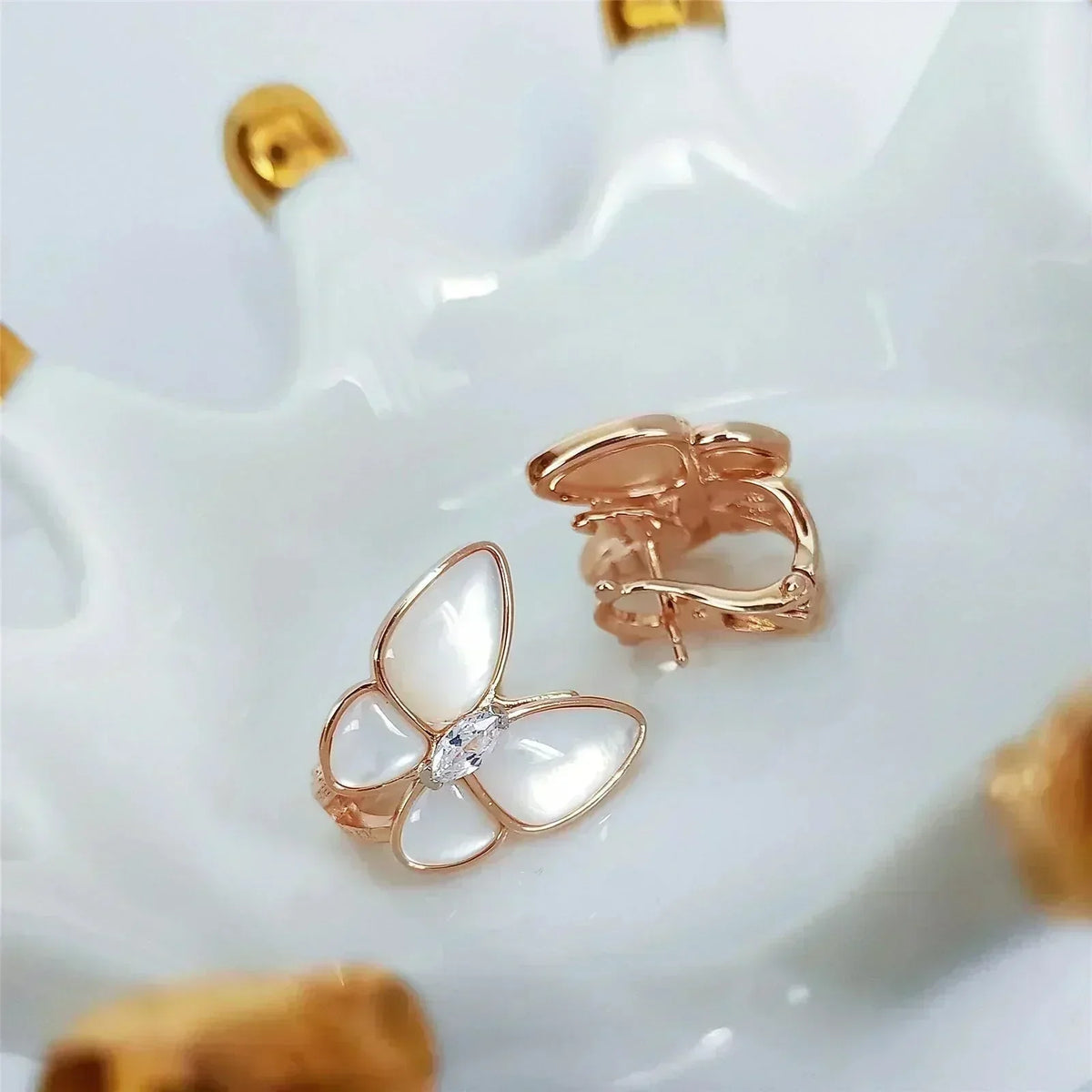 [OAKJURI Jewelry]BUTTERFLY MOP DIAMOND EARRINGS