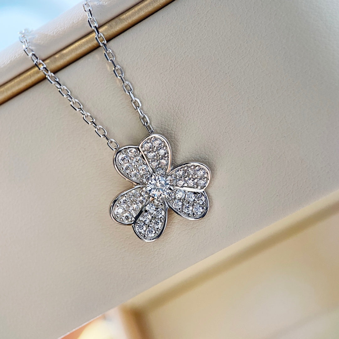 [OAKJURI Jewelry]CLOVER DIAMOND NECKLACE SILVER