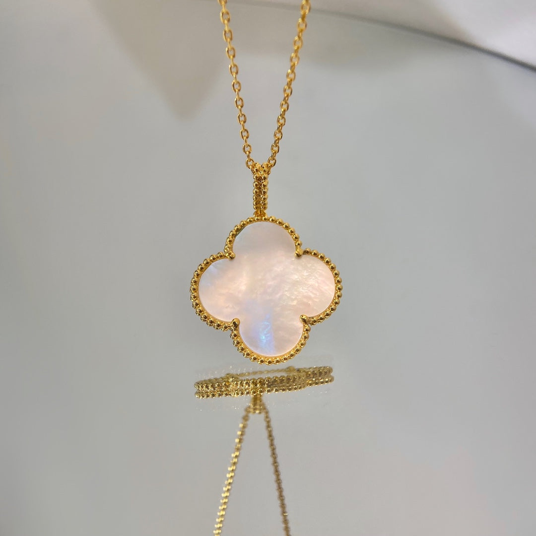 [OAKJURI Jewelry]CLOVER 25MM MOP LARGE PENDANT NECKLACE