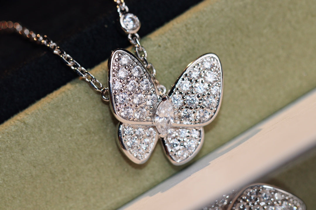 [OAKJURI Jewelry]BUTTERFLY DIAMOND NECKLACE