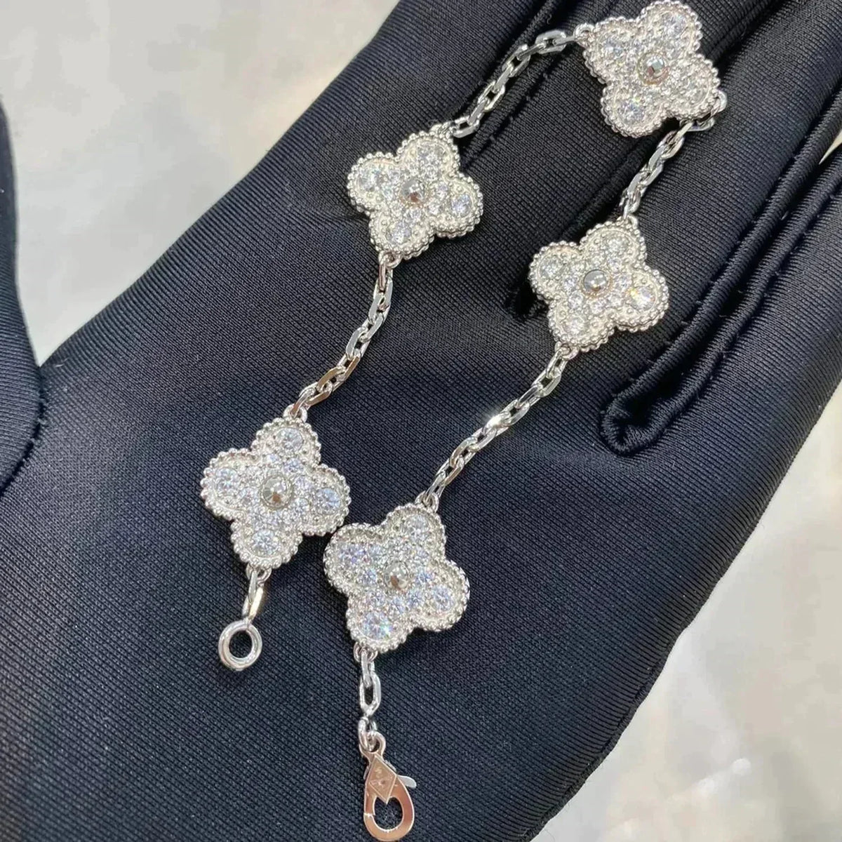[OAKJURI Jewelry] CLOVER 5 MOTIF FULL DIAMOND BRACELET COLLECTION