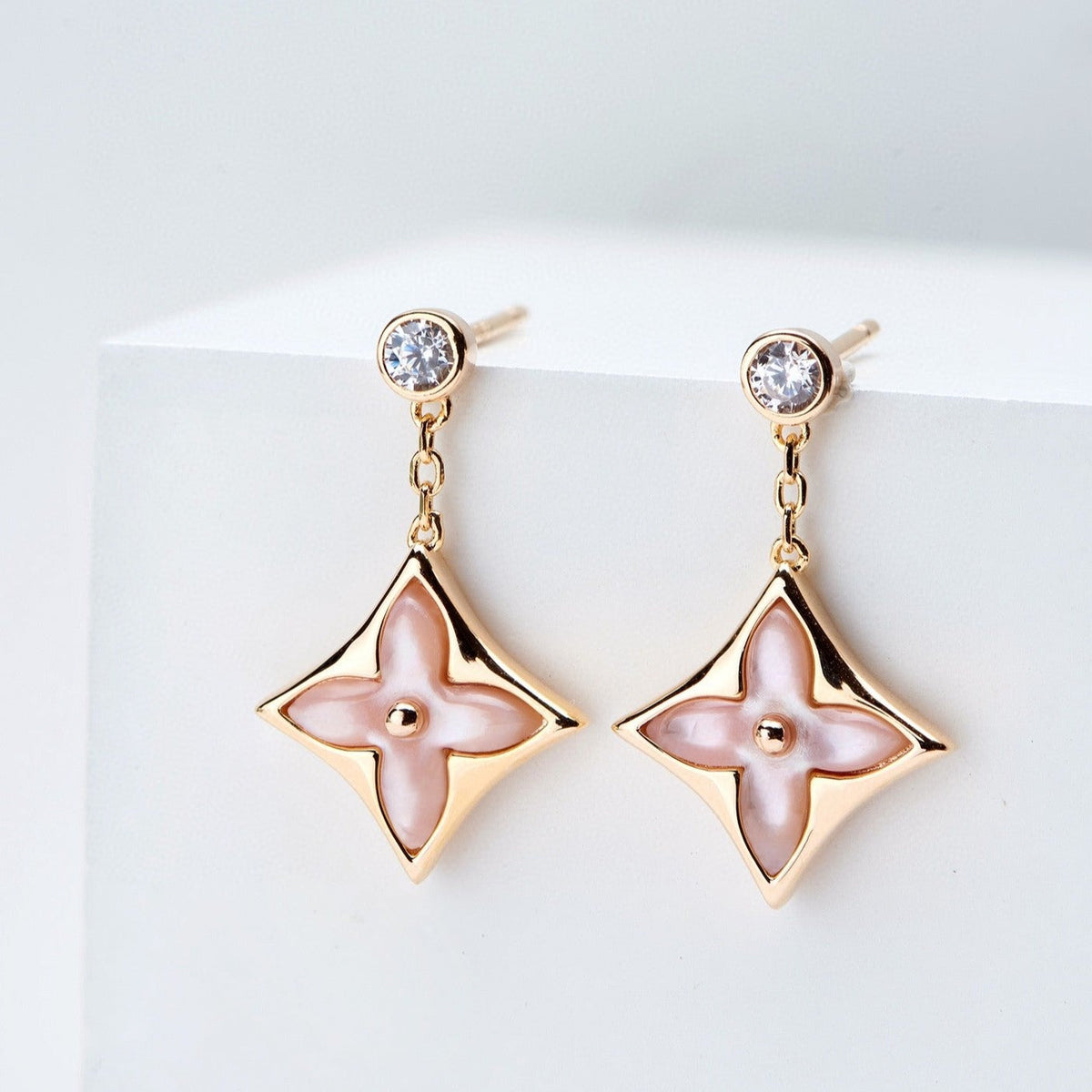 [OAKJURI Jewelry]DOUBLE STAR PINK GOLD MOP DROP EARRINGS