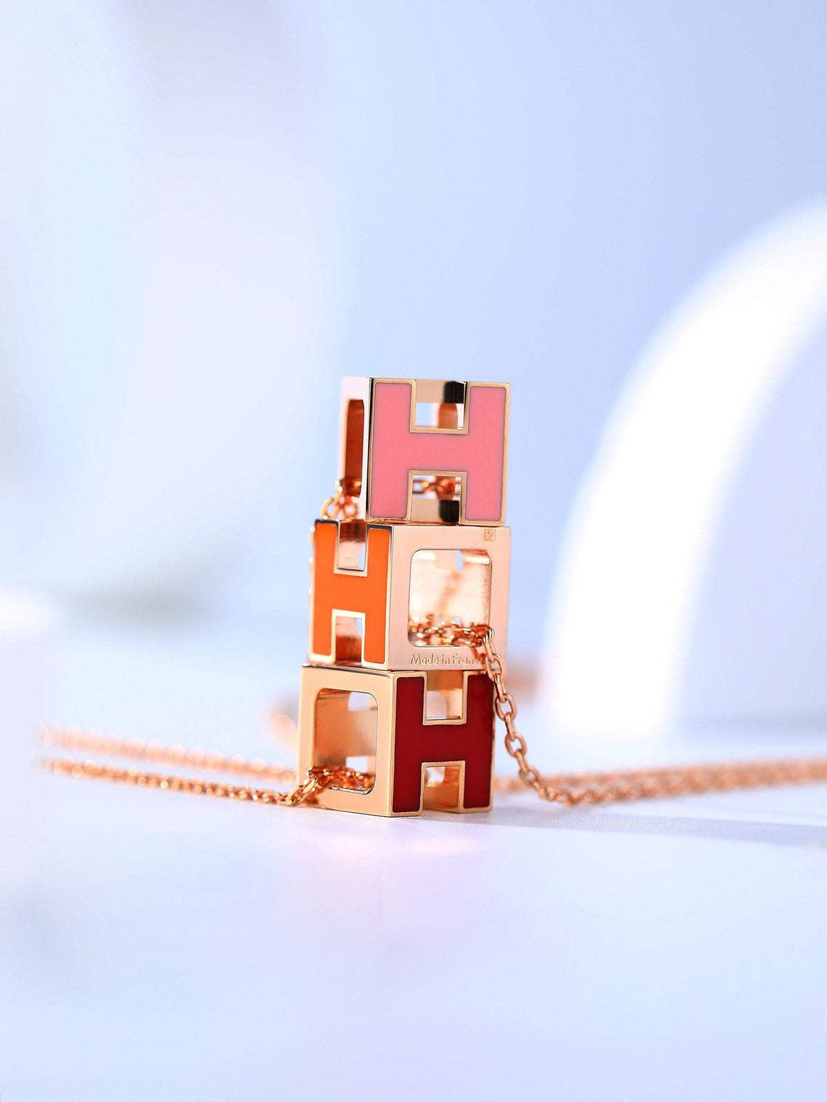 [OAKJURI Jewelry]H CAGE PINK GOLD NECKLACE
