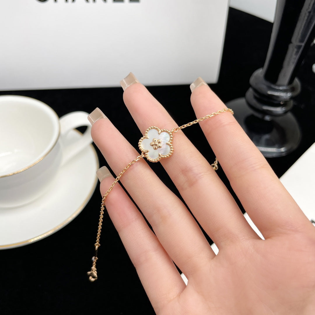 [OAKJURI Jewelry]LUCKY SPRING ROSE GOLD MOP BRACELET