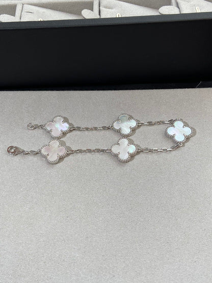 [OAKJURI Jewelry]CLOVER WHITE PEARL MOP 5 MOTIF BRACELET COLLECTION