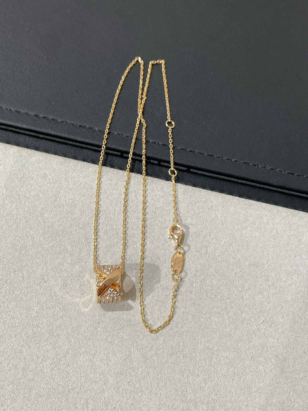 [OAKJURI Jewelry]LIENS EVIDENCE DIAMOND PAVED NECKLACE