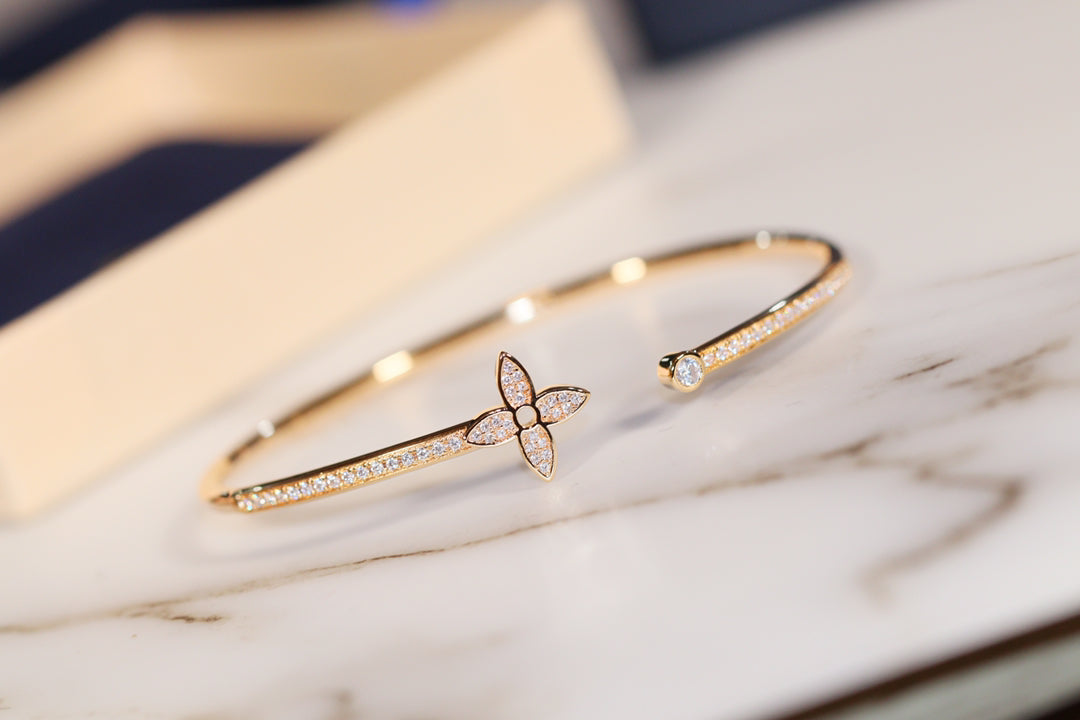 [OAKJURI Jewelry]IDYLLE GOLD OPEN BRACELET DIAMOND PAVED