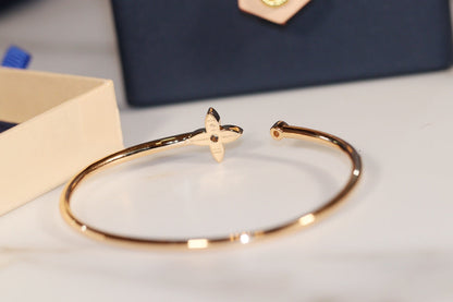 [OAKJURI Jewelry]IDYLLE GOLD OPEN BRACELET DIAMOND PAVED