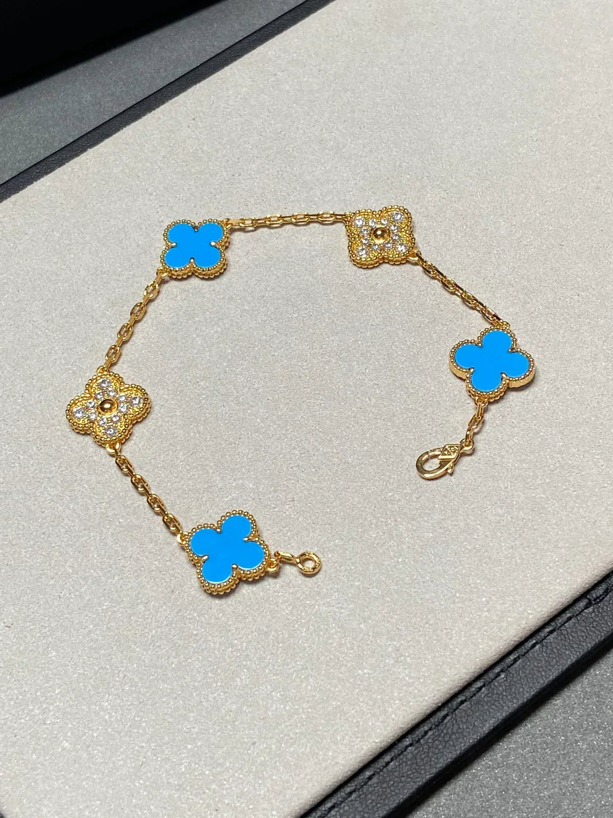 [OAKJURI Jewelry] CLOVER 5 MOTIF BLUE AGATE BRACELET COLLECTION