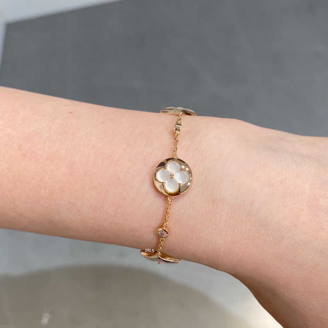 [OAKJURI Jewelry]STAR AND SUN 4 MOTIF WHITE MOP PINK GOLD BRACELET