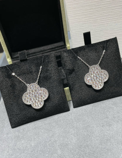 [OAKJURI Jewelry]CLOVER 25MM LARGE PENDANT DIAMOND PAVED SILVER NECKLACE