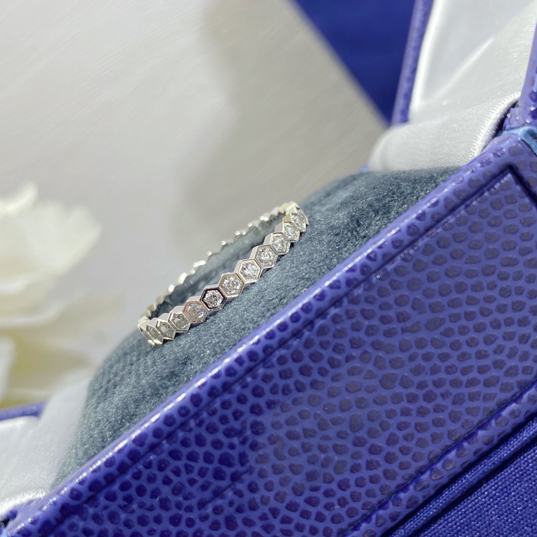 [OAKJURI Jewelry]BEE LOVE DIAMOND PAVED SMALL RING