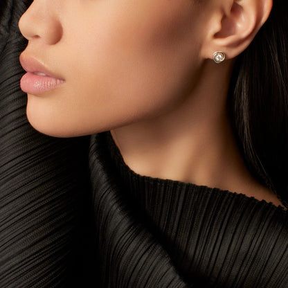 [OAKJURI Jewelry] TRINITY STUD DIAMOND EARRINGS