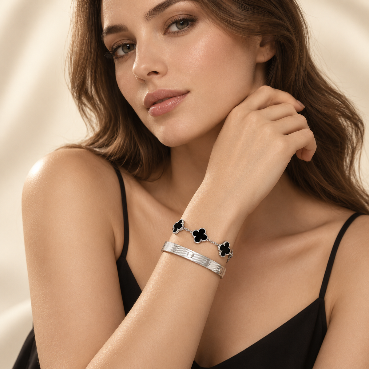 [OAKJURI Jewelry]Clover & Love Sliver 2-Piece Bracelet Stack Set
