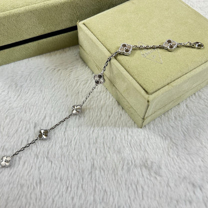 [OAKJURI Jewelry]CLOVER 6 MOTIF DIAMOND BRACELET