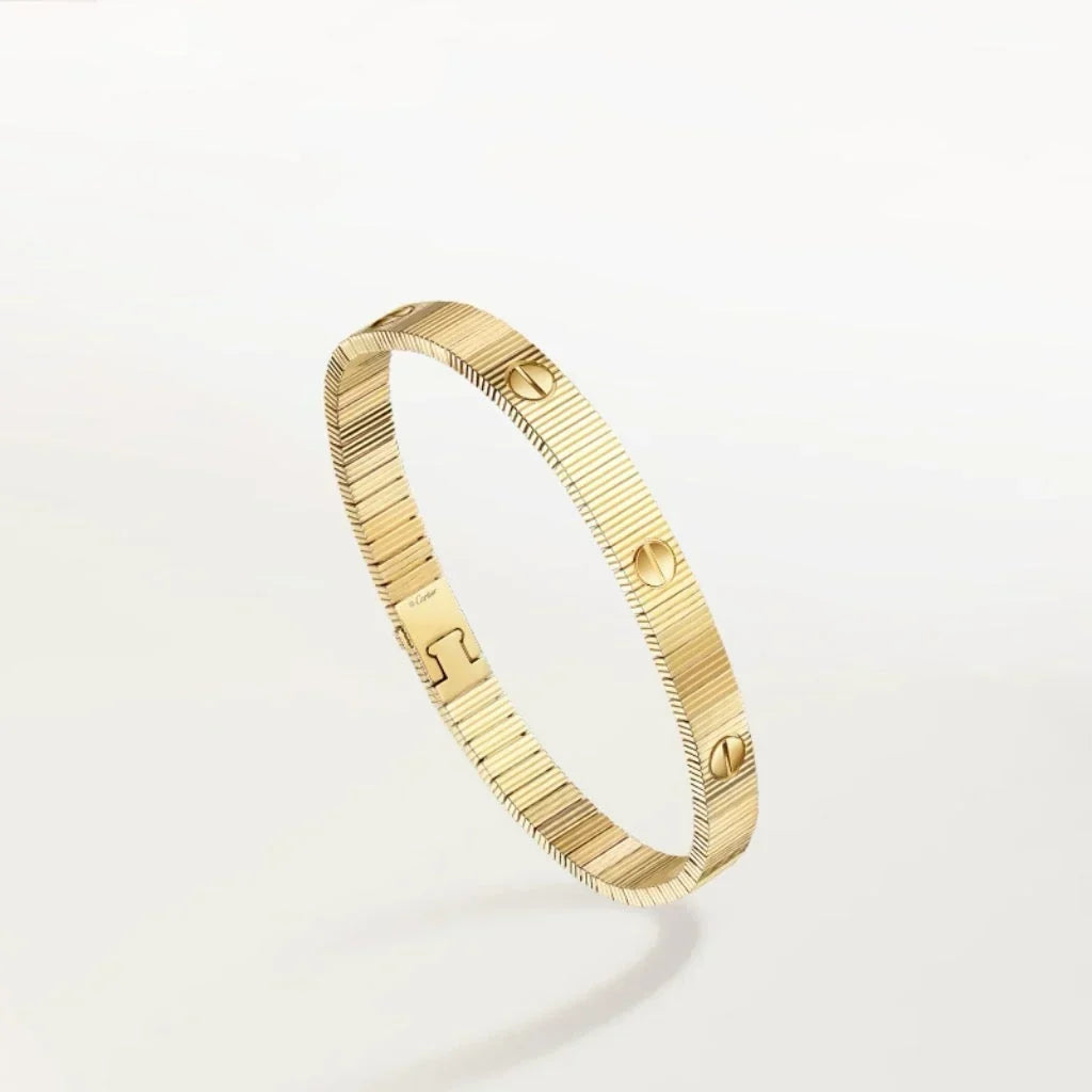 [OAKJURI Jewelry] Lucky Spring Butterfly 5-Motif & LOVE Unlimited Bracelet Stack Set