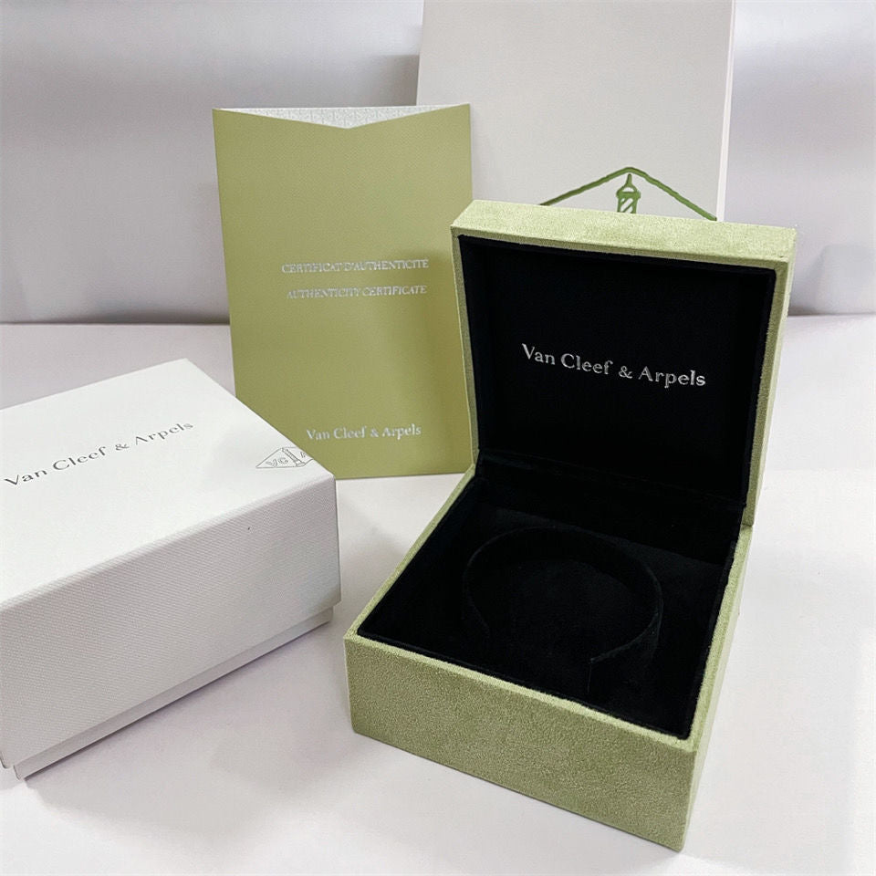 [OAKJURI Jewelry] VA CLOVER BOX GIFT BAG