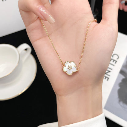 [OAKJURI Jewelry]LUCKY  WHITE MOP  PLUM BLOSSOM NECKLACE