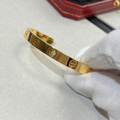[OAKJURI Jewelry] LOVE BRACELET 6.1MM 1 DIAMOND OPEN CUFF