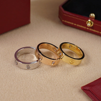 [OAKJURI Jewelry] LOVE 5.5MM 3 DIAMOND RING