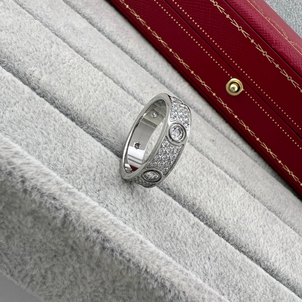 [OAKJURI Jewelry] LOVE 5.5MM FULL-PAVE 6-DIAMOND RING