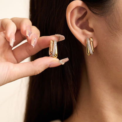 [OAKJURI Jewelry] TRINITY HALF DIAMOND  CUSHION EARRINGS