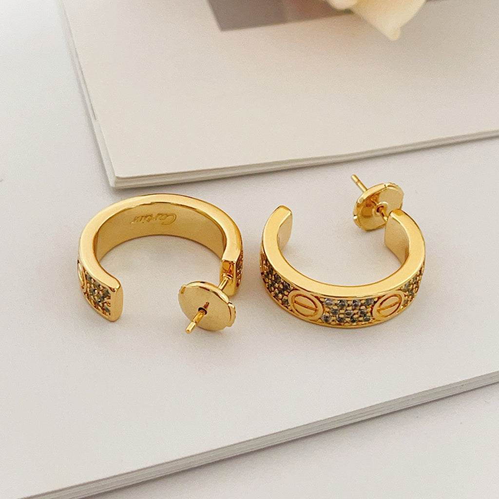 [OAKJURI Jewelry] LOVE 5.5MM DIAMOND PAVED EARRINGS
