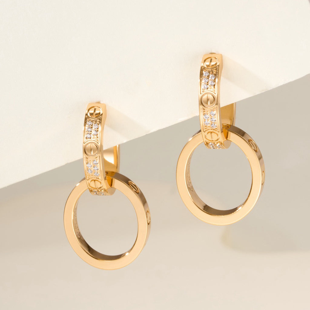 [OAKJURI Jewelry] LOVE 3.3MM DANGLE HALF DIAMOND EARRINGS