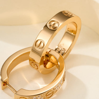 [OAKJURI Jewelry] LOVE 3.3MM DANGLE HALF DIAMOND EARRINGS