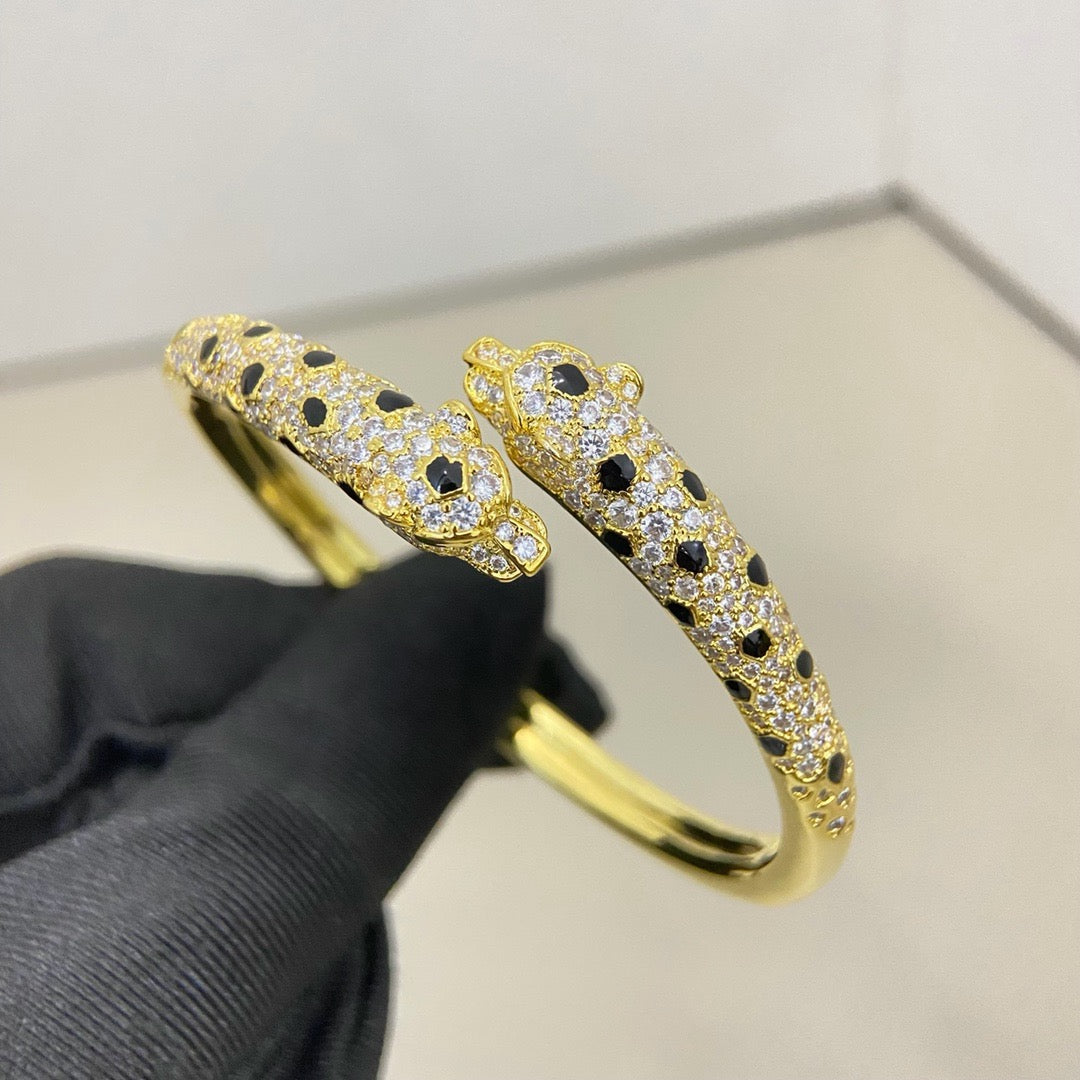 [OAKJURI Jewelry] PANTHERE DOUBLE HEADED HALF DIAMOND OPEN BRACELET
