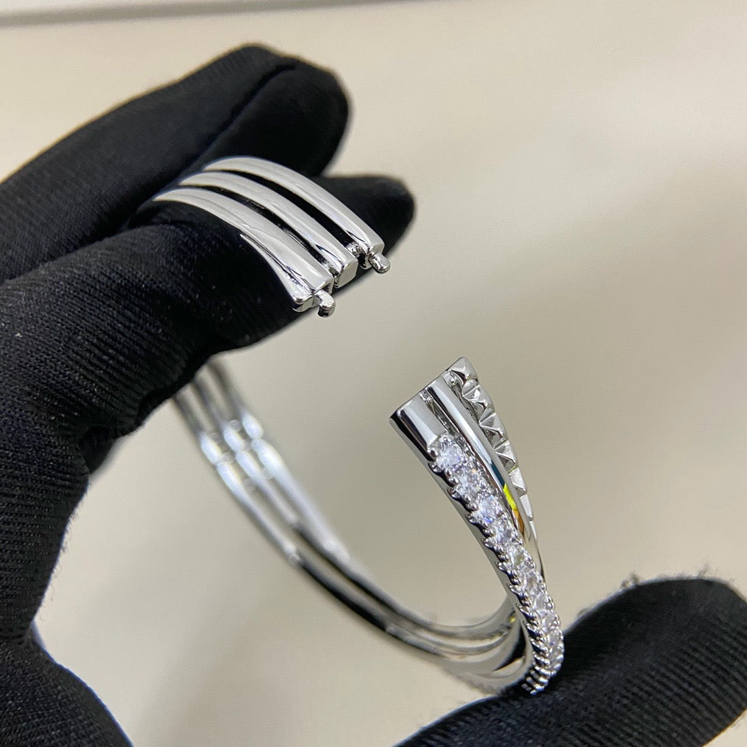 [OAKJURI Jewelry] ETINCELLE HALF-PAVED DIAMOND BRACELET