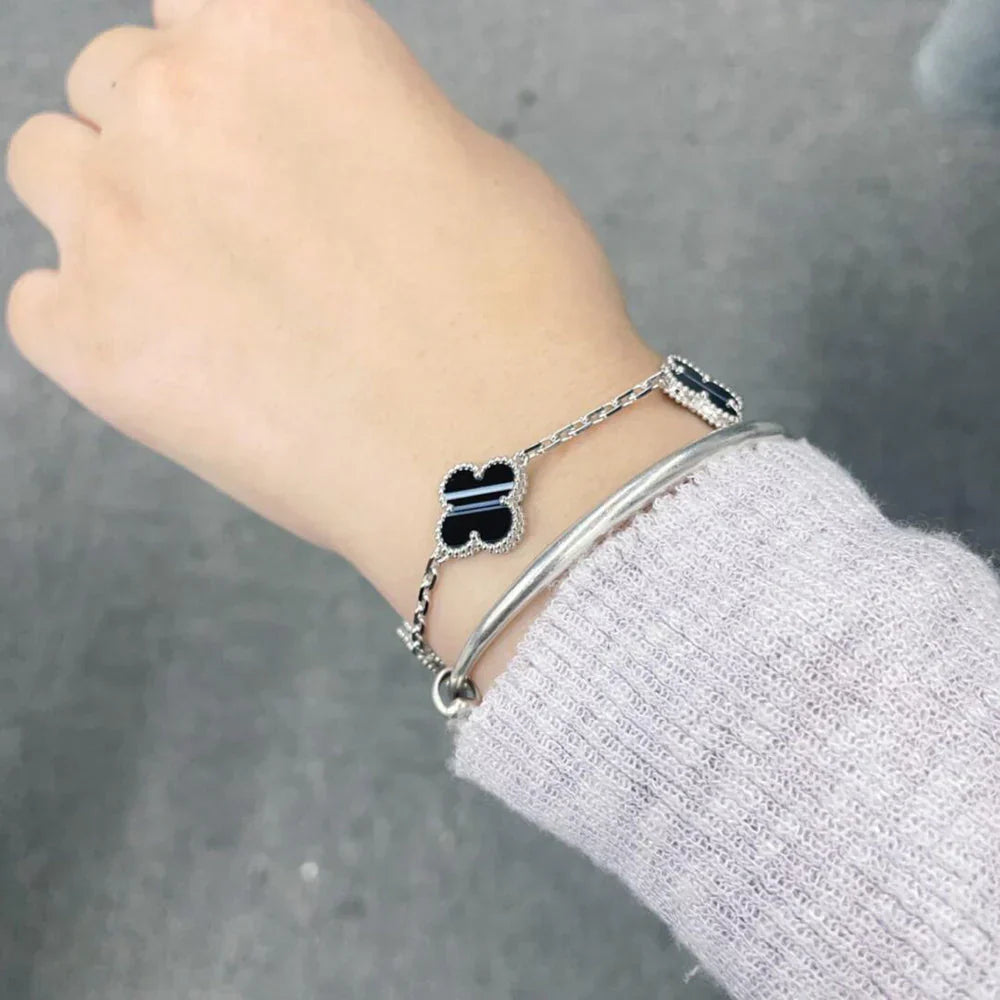 [OAKJURI Jewelry] CLOVER 5 MOTIF PULSAR STONE BRACELET COLLECTION