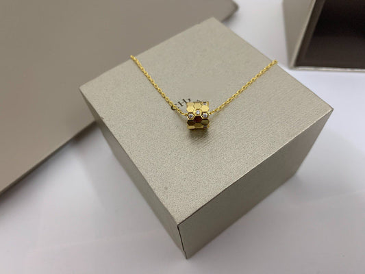 [OAKJURI Jewelry]BEE LOVE DIAMOND NECKLACE
