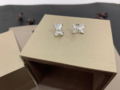 [OAKJURI Jewelry]JEUX DE WHITE MOP SILVER DIAMOND EARRINGS
