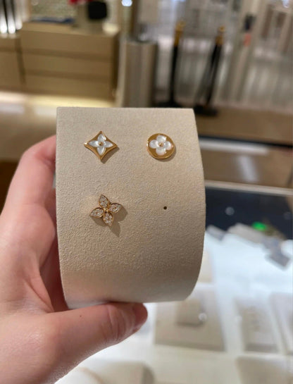 [OAKJURI Jewelry]STAR BLOSSOM STUD EARRINGS PINK GOLD DIAMONDS