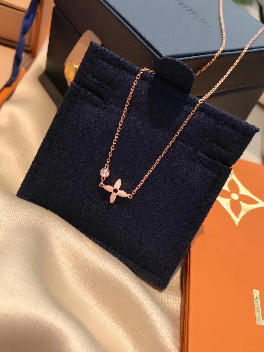 [OAKJURI Jewelry]BLOSSOM PENDANT PINK GOLD AND DIAMOND