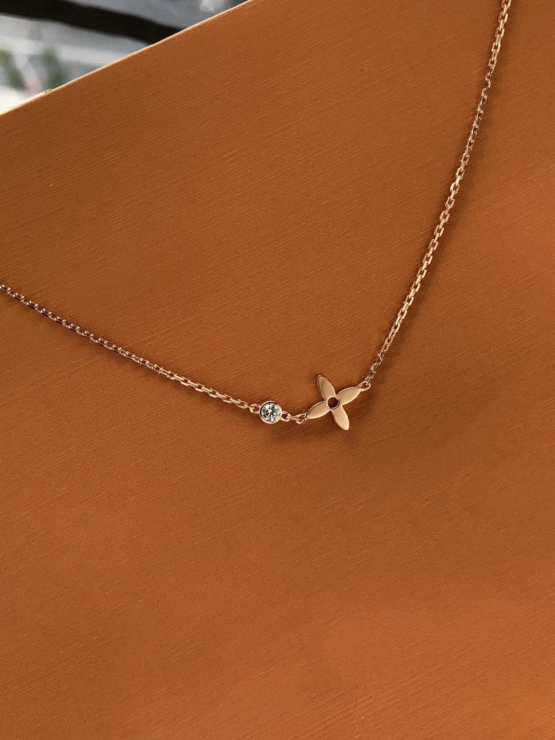 [OAKJURI Jewelry]BLOSSOM PENDANT PINK GOLD AND DIAMOND