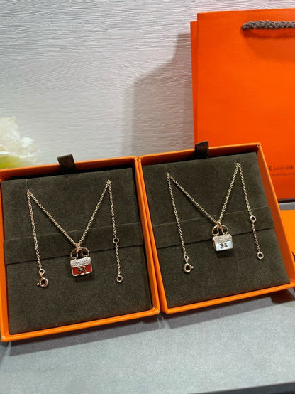 [OAKJURI Jewelry]H CIRCE MOISSANITE PENDANT NECKLACE GOLD