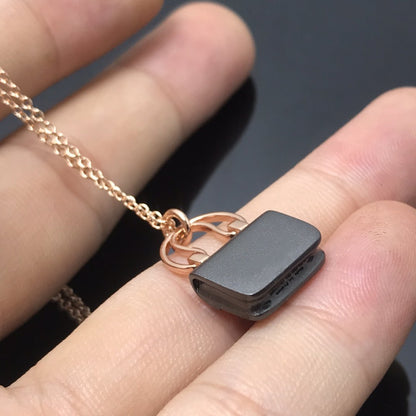 [OAKJURI Jewelry]WOMEN'S HM AMULETTES CONSTANCE PENDANT NECKLACE