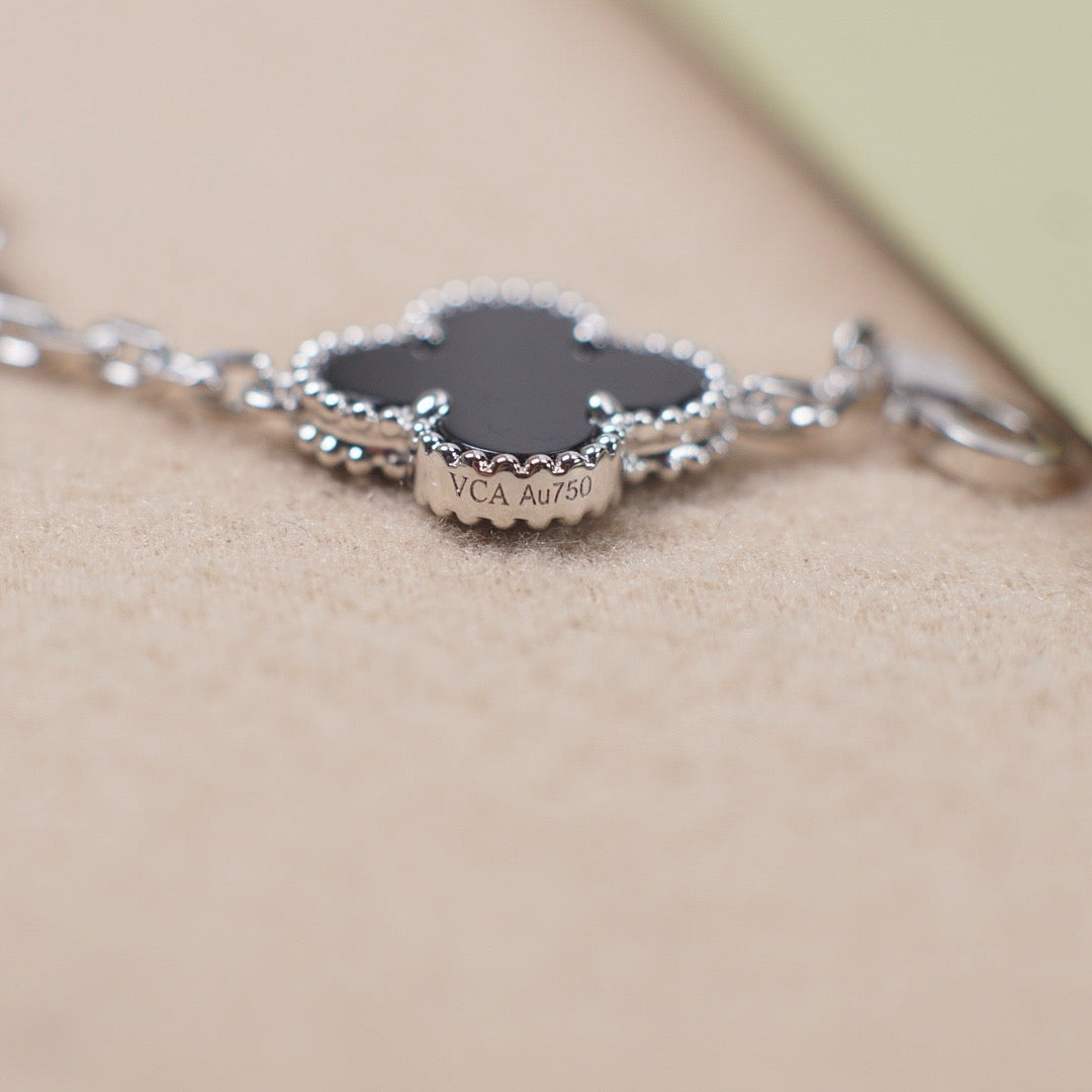 [OAKJURI Jewelry] CLOVER 5 MOTIF ONYXS BRACELET COLLECTION