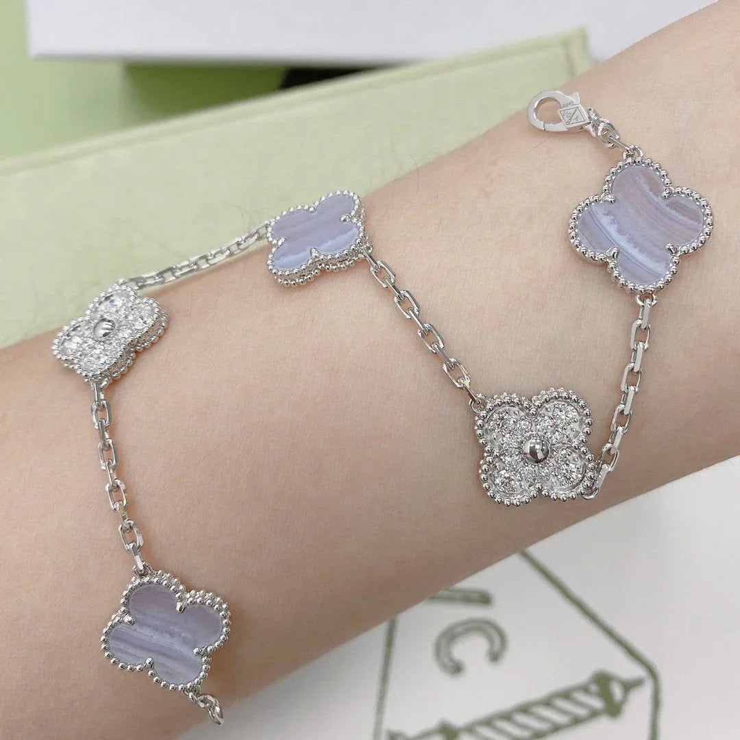 [OAKJURI Jewelry] CLOVER 5 MOTIF PURPLE CHALCEDONY BRACELET COLLECTION