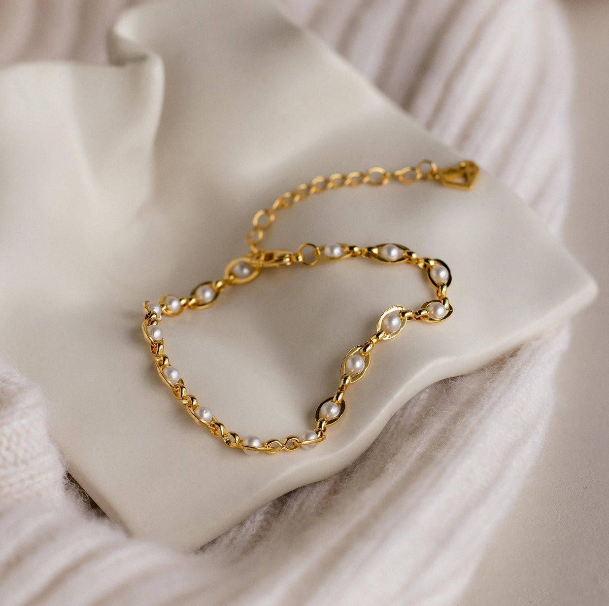 Eternity Pearl Bracelet