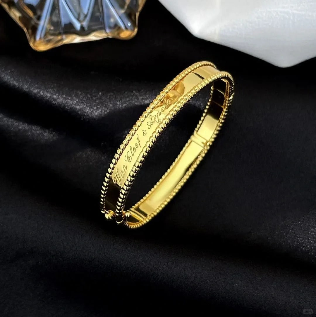 [OAKJURI Jewelry]CLOVER PERLEE BRACELET SIGNATURE ENGRAVING SERIES