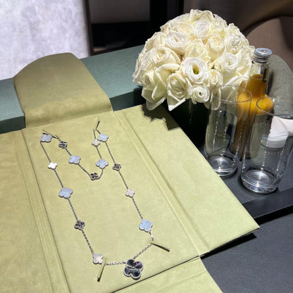 [OAKJURI Jewelry]DETACHABLE CLOVER 15(11+4) FLOWER SILVER NECKLACE SET