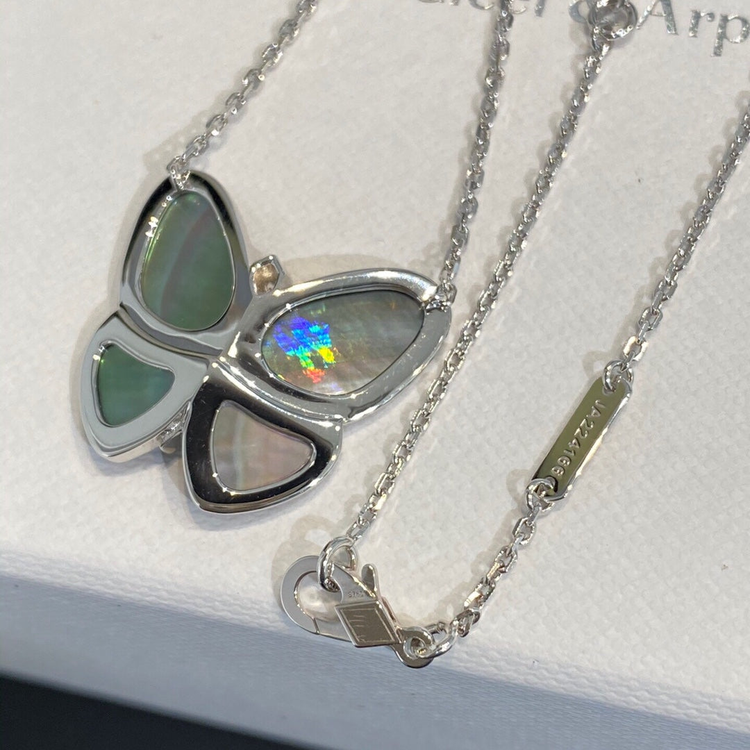 [OAKJURI Jewelry]LARGE BUTTERFLY SILVER PENDANT DIAMOND NECKLACE